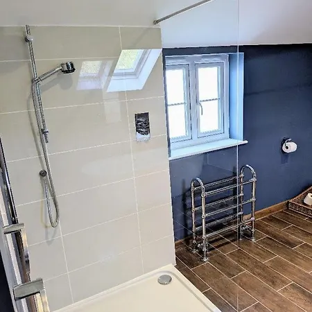 Coastal Whisper Nyaraló *