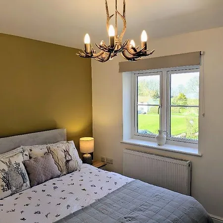 Coastal Whisper Tatil Evi Reighton