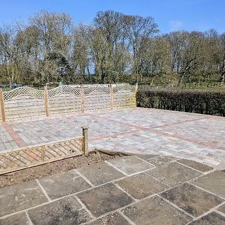 Coastal Whisper Tatil Evi