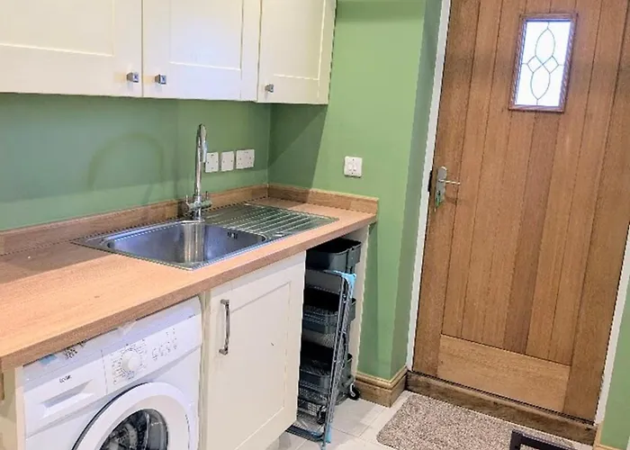 Coastal Whisper Sleeps 10 With Parking * Reighton