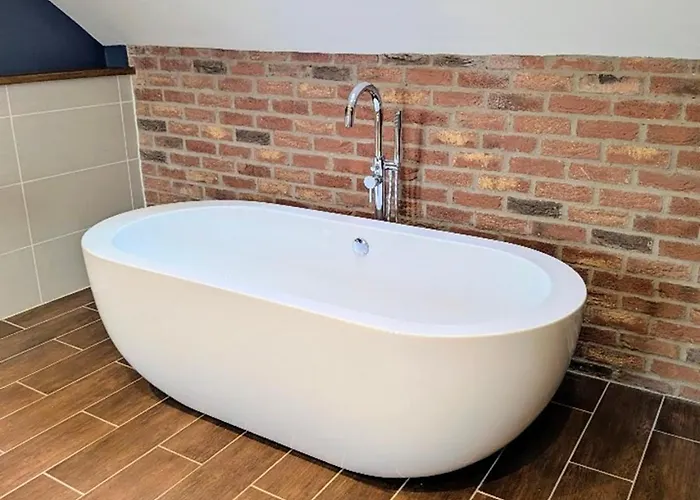 Prázdninový dům Coastal Whisper Sleeps 10 With Parking Reighton